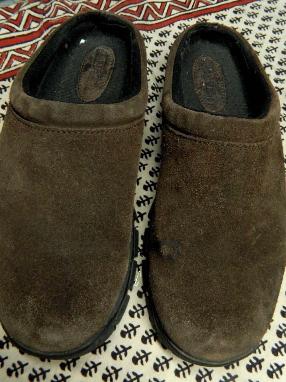 Lands End Women's Size 9B Brown Suede Slip On Casual Comfort Shoes